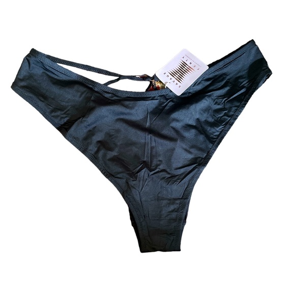 SAVAGE✖️FENTY Not Sorry Strappy Brazilian Panty NWT - Picture 4 of 9